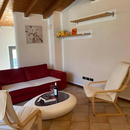Casa Vittoria V1 Apartment